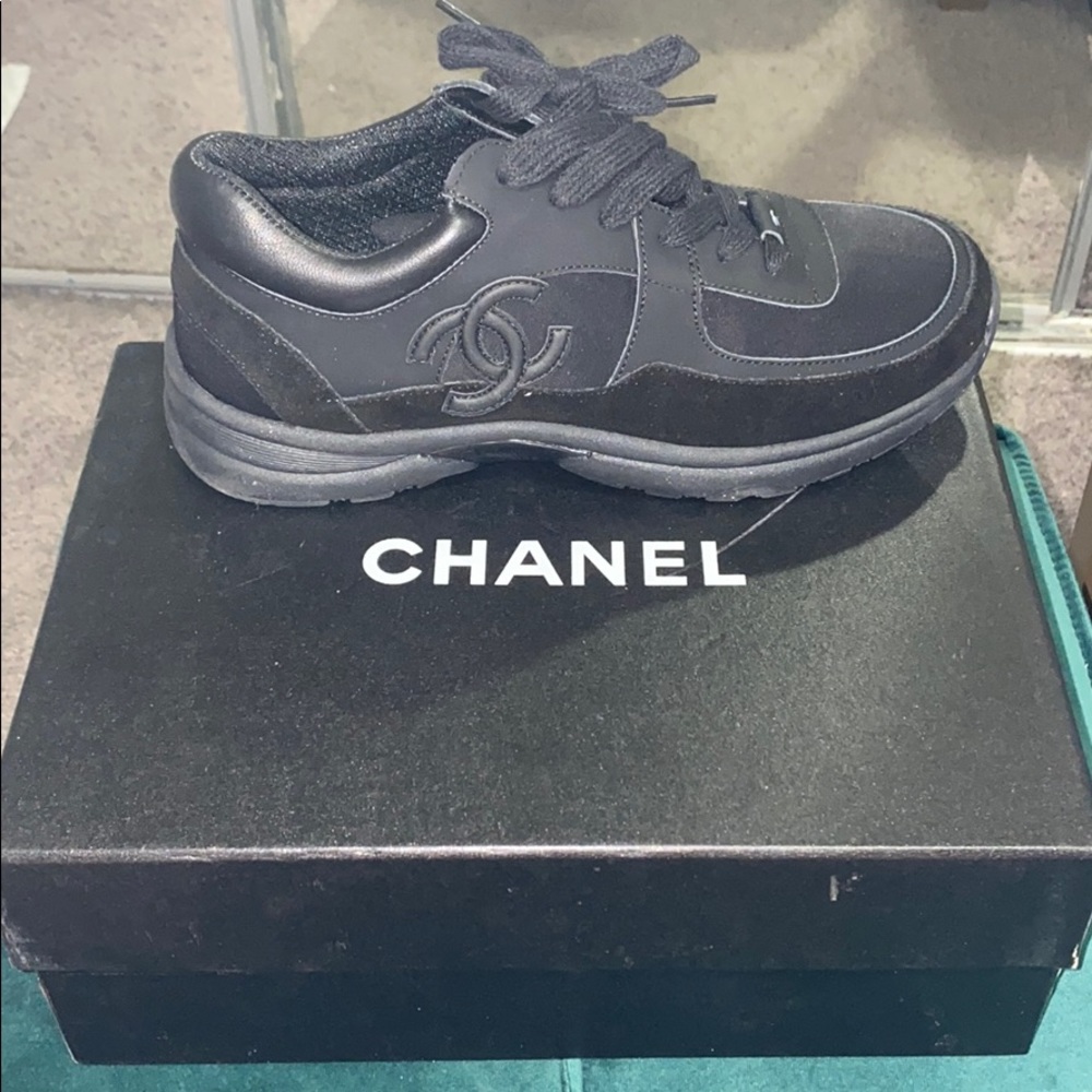 Chanel () sneaker
